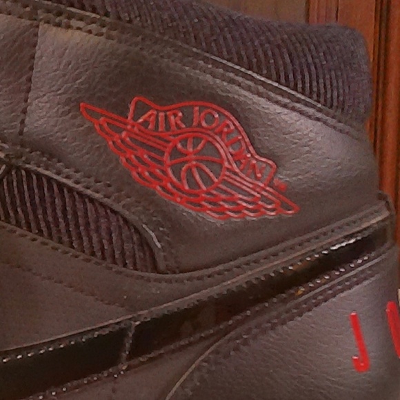 EUC Nike Air Jordan Retro Mid High Leather Black/Black Athletic Shoe Mens Sz11 main image 4